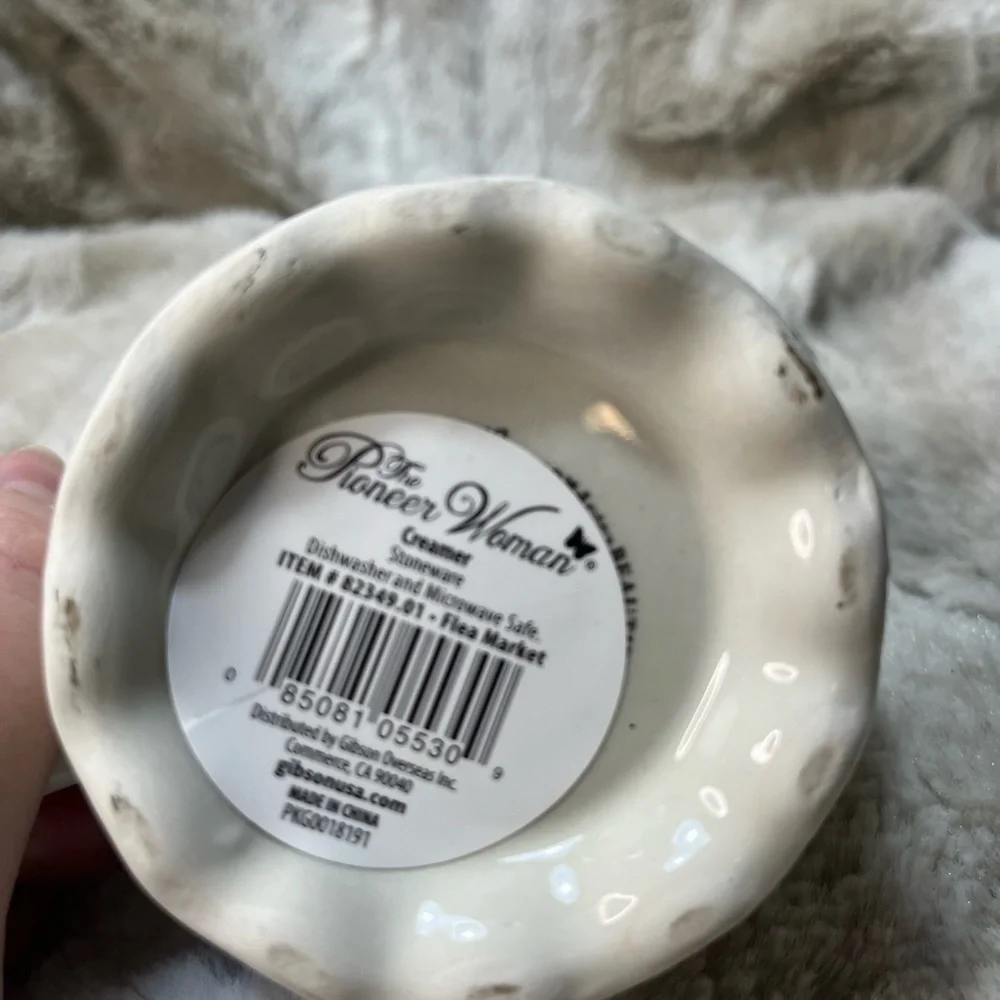 The Pioneer Woman Ceramic Creamer